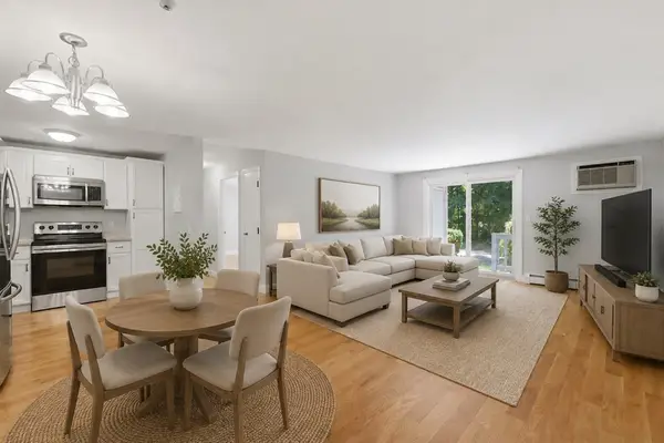 165-R Chestnut St #2, Foxboro, MA 02035