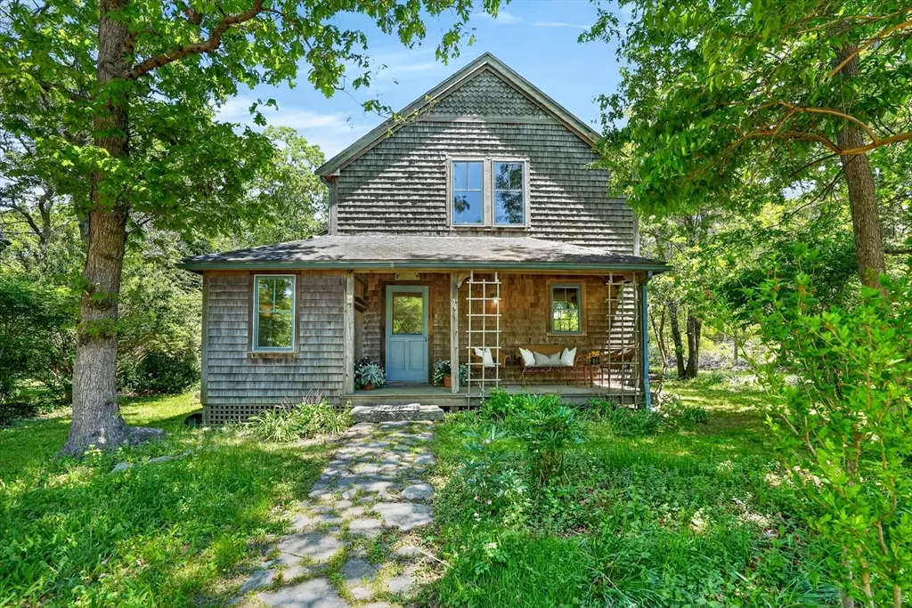 4 Rock Pond Road, West Tisbury, MA 02575 - #1