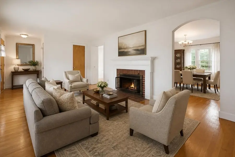 22 Chilton St, Belmont, MA 02478 - #3