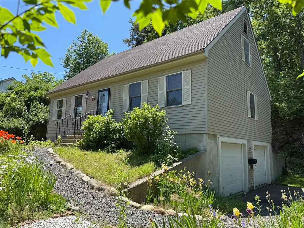 68 Hastings St, Greenfield, MA 01301 - #1