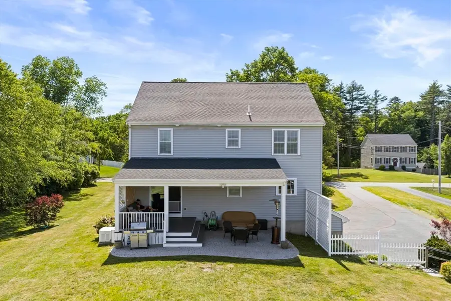 67 Franklin St, Halifax, MA 02338 - #3