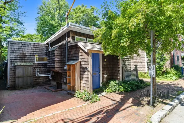 410 Franklin Street, Cambridge, MA 02139