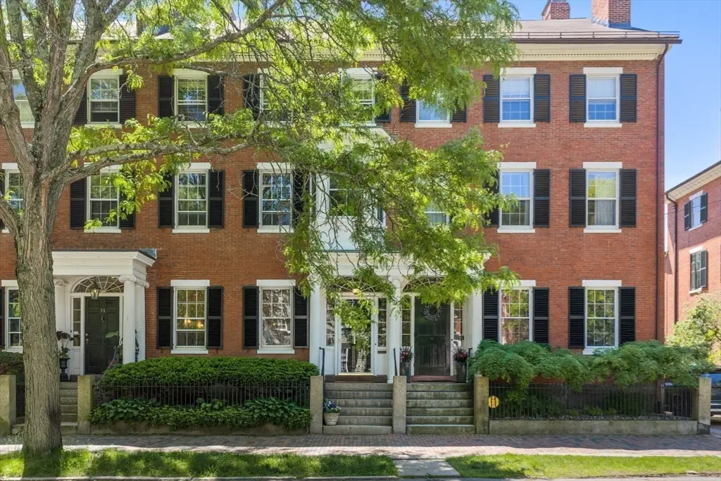33 Chestnut St, Salem, MA 01970 - #1