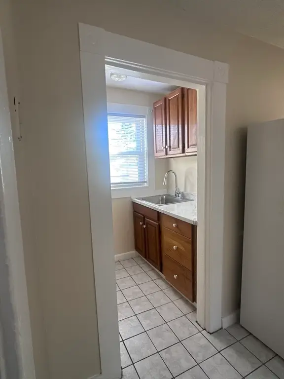 148 B St., Lowell, MA 01851 - #3