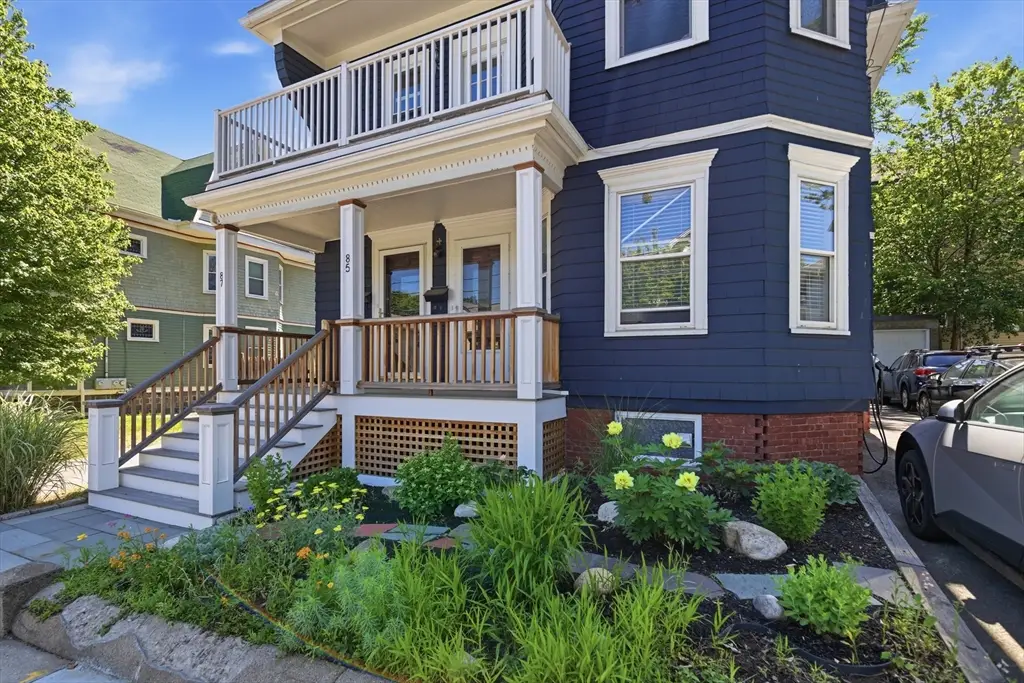 87 Winthrop St #87, Medford, MA 02155 - #1