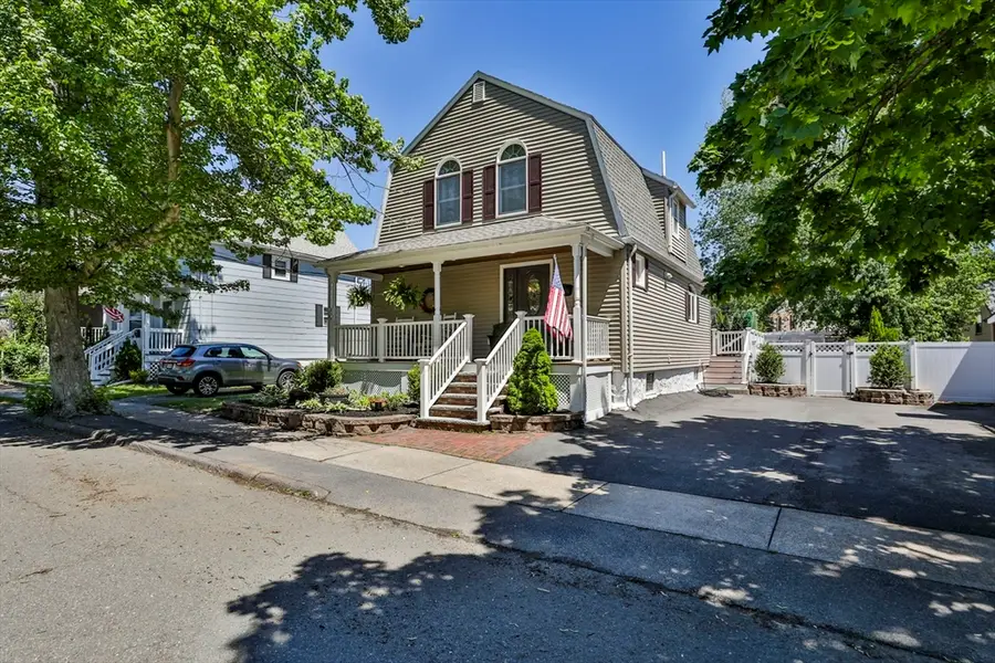 16 Endicott St, Saugus, MA 01906 - #2