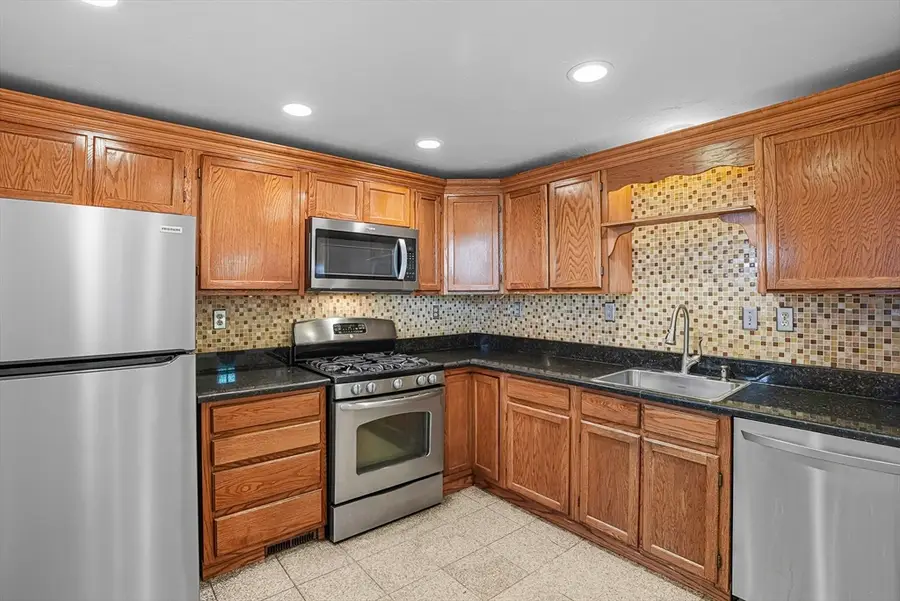 237 South St #45, Shrewsbury, MA 01545 - #3