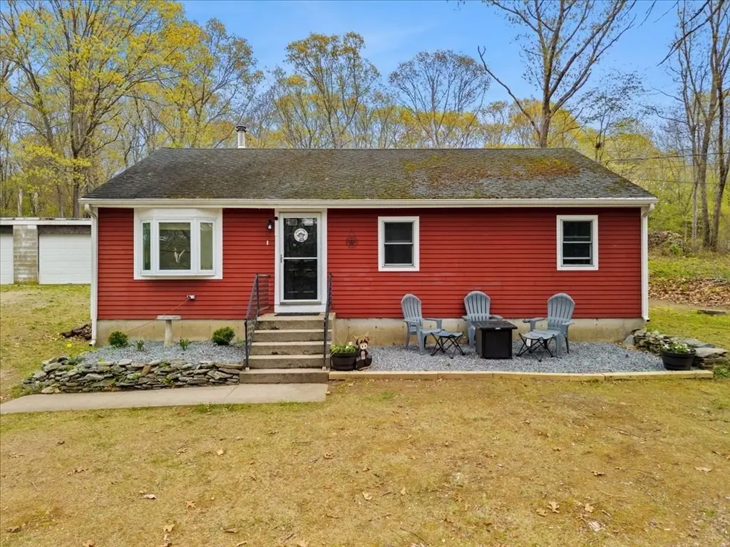 9 Hillside Ave, Berkley, MA 02779 - #1