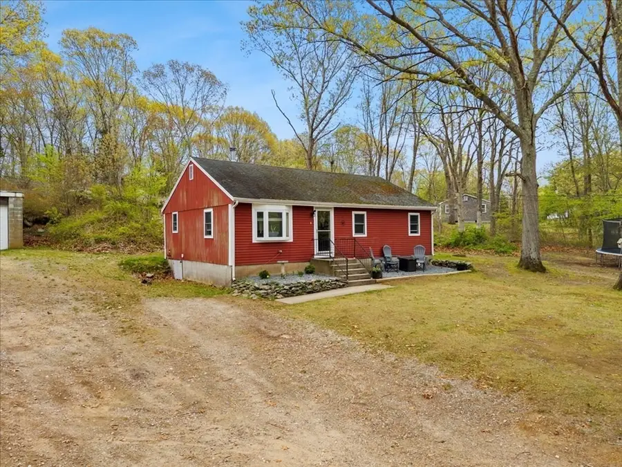 9 Hillside Ave, Berkley, MA 02779 - #3