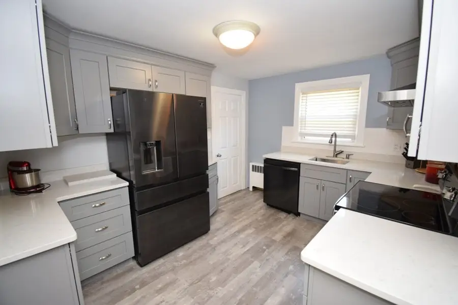 128 South Flag Street, Worcester, MA 01602 - #2