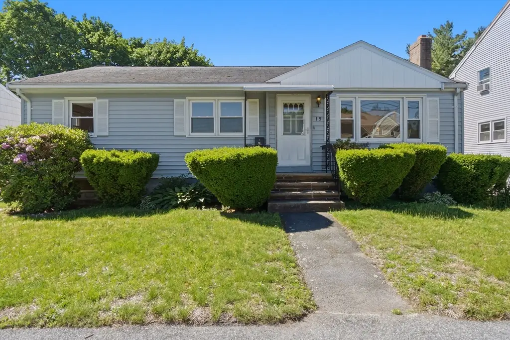 15 Carol Ann Rd, Peabody, MA 01960 - #1