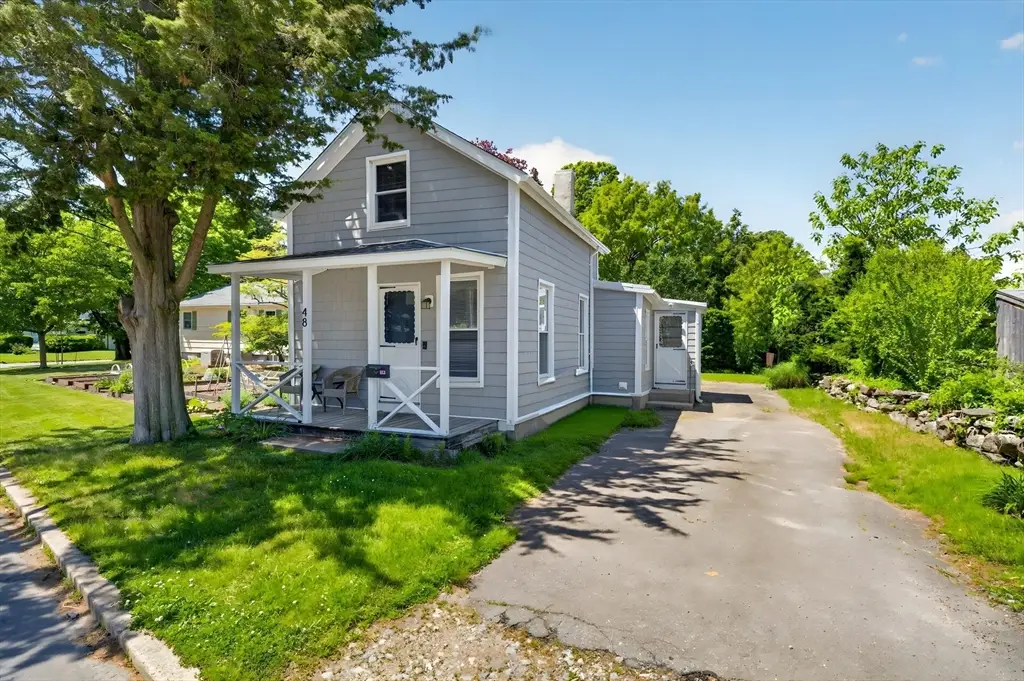 48 Farmfield St, Fairhaven, MA 02719 - #1
