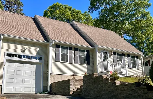 79 Lake Drive, Bourne, MA 02559