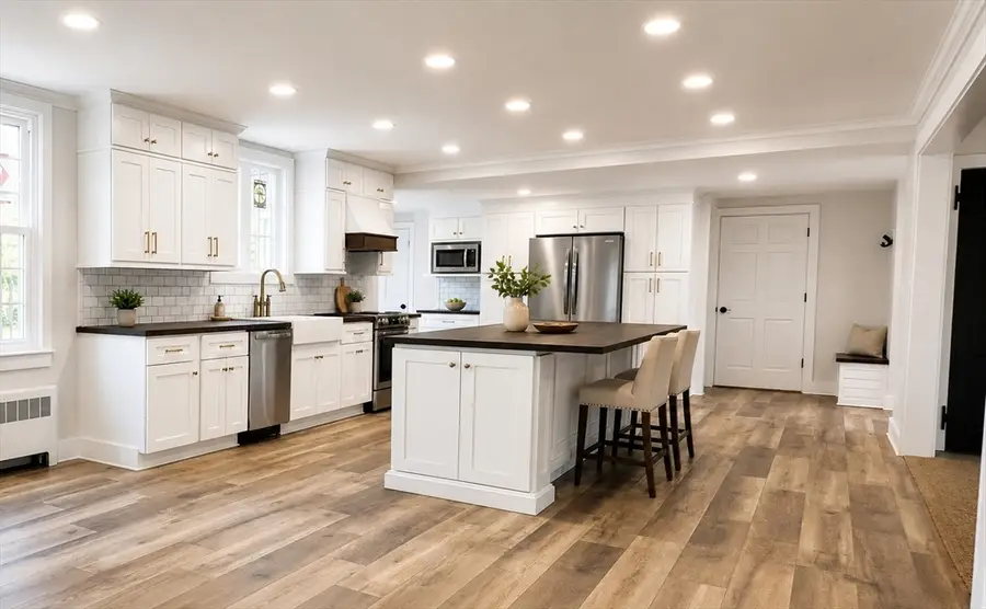 200 Highcrest Rd, Fall River, MA 02720 - #3