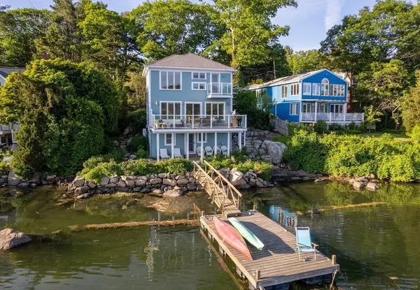 31 Dennison Street, Gloucester, MA 01930