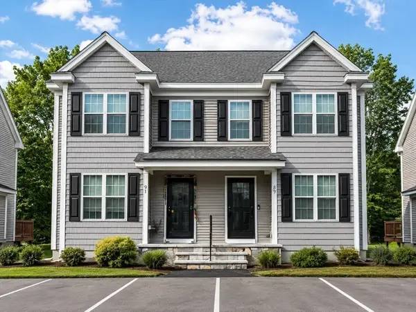 91 Riley Rd #91, Tyngsborough, MA 01879