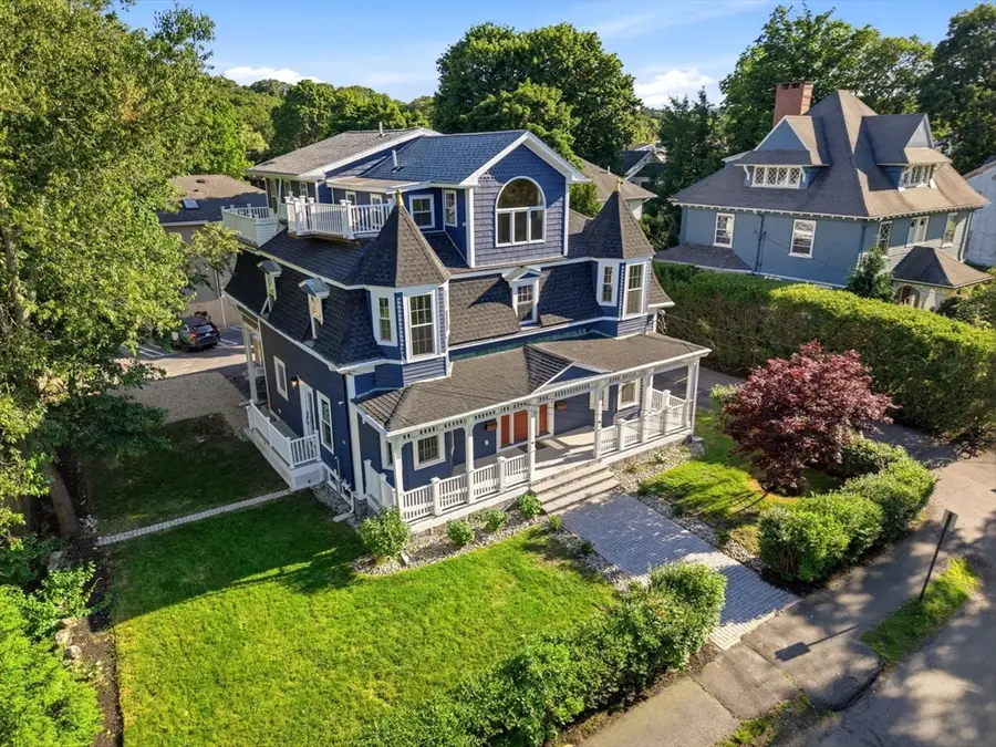 10 Washington Park #1RIGHT, Newton, MA 02460 - #2