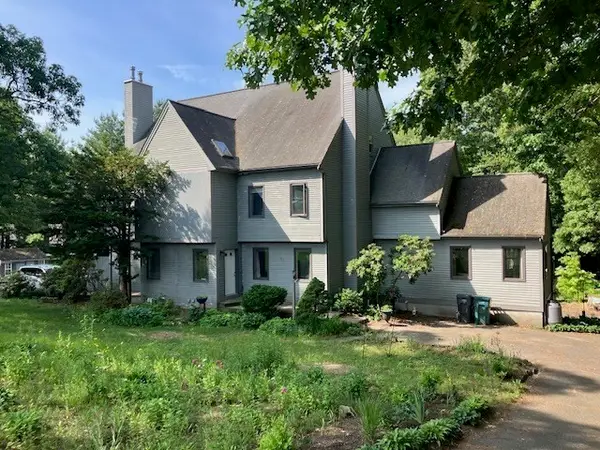 14 Gleason St #B, Westborough, MA 01581