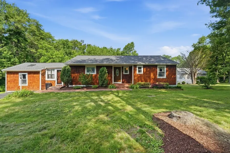 126 Putnam Hill Rd, Sutton, MA 01590 - #2
