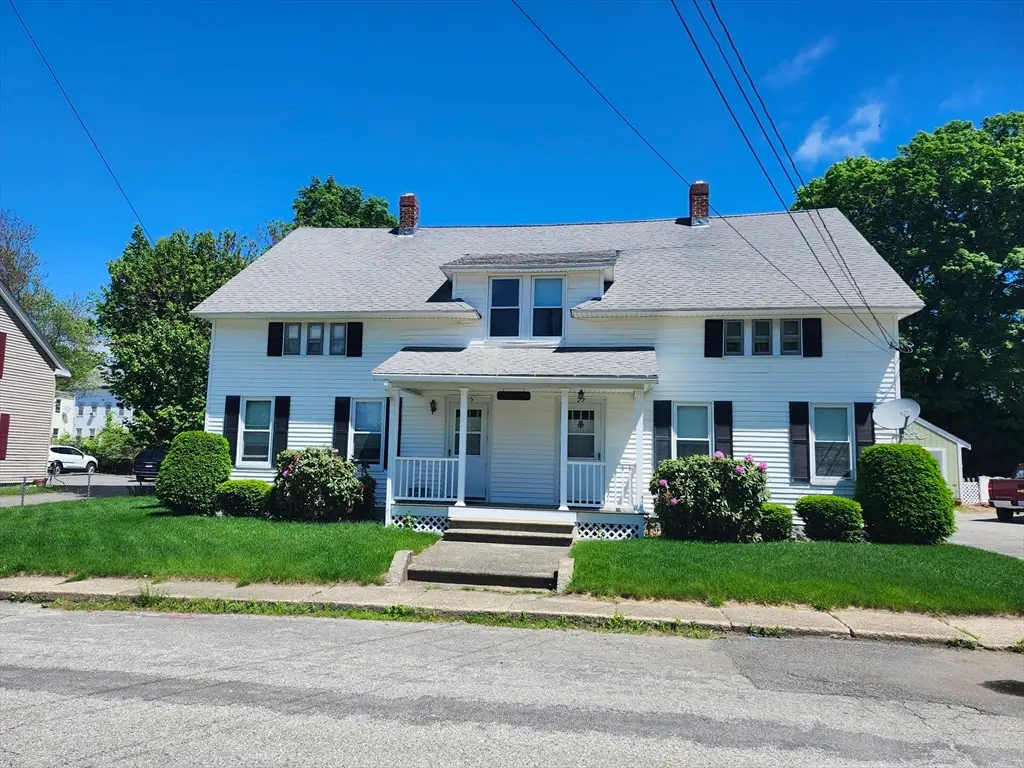 25-27 Elm Ln, Northbridge, MA 01588 - #1