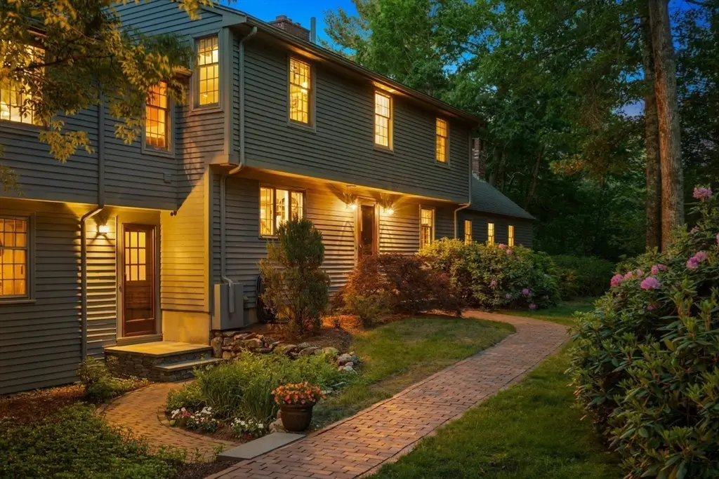 41 Great Rock Rd, Sherborn, MA 01770 - #1