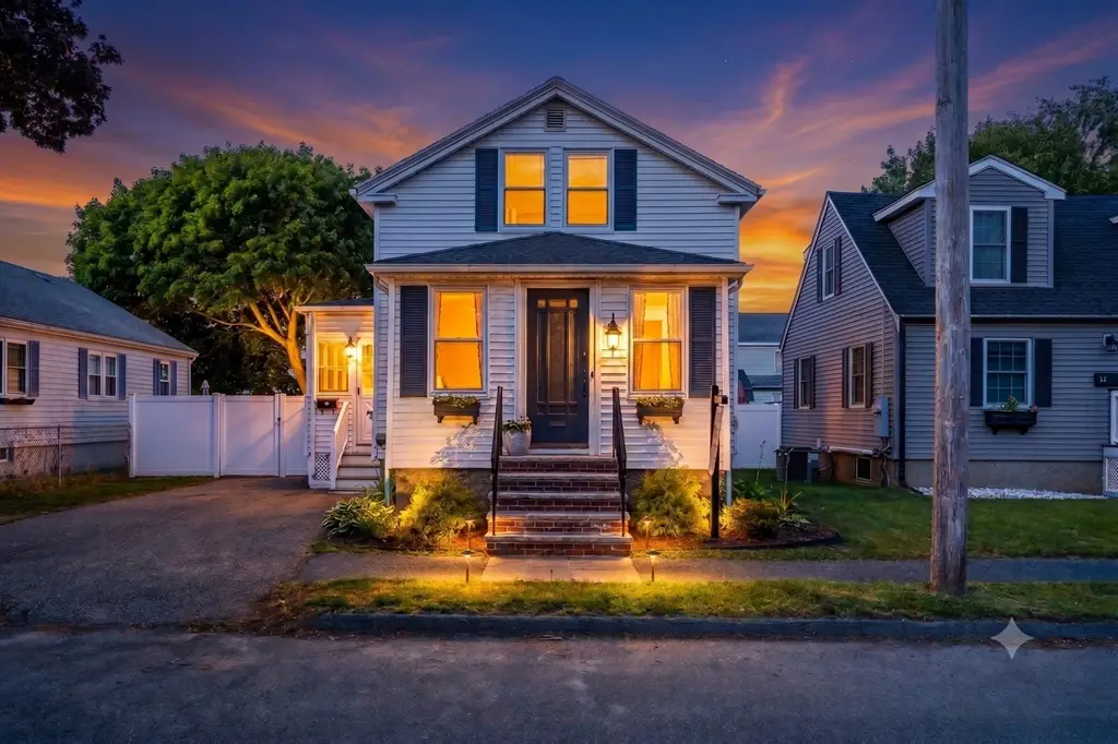 12 Johnson Ave, Peabody, MA 01960 - #1