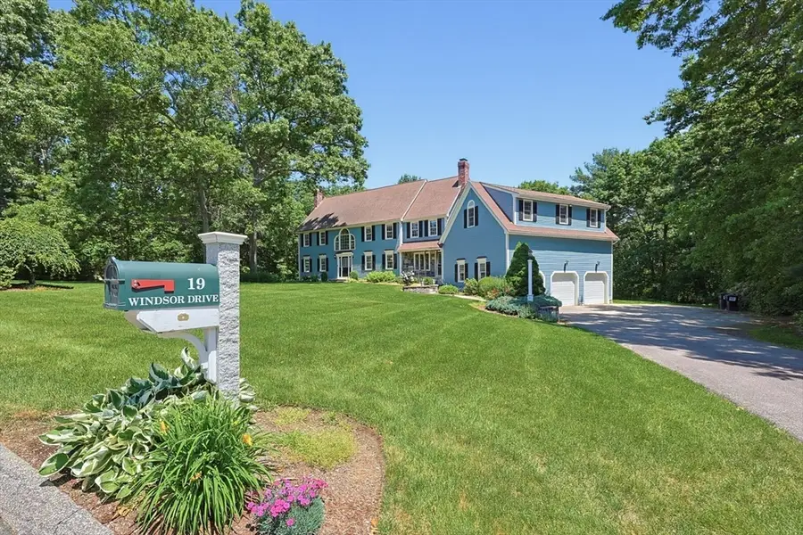 19 Windsor Dr., Foxboro, MA 02035 - #2
