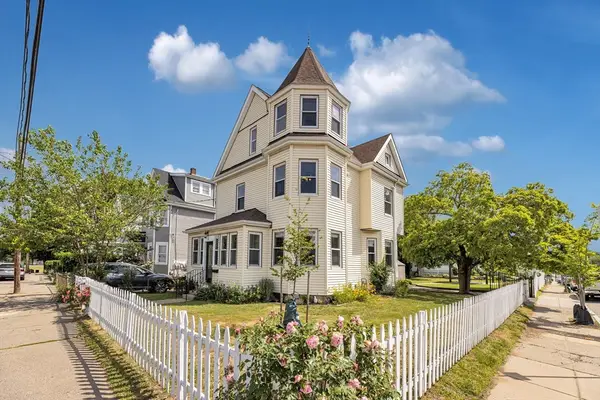 15 Reddy Ave, Boston, MA 02136