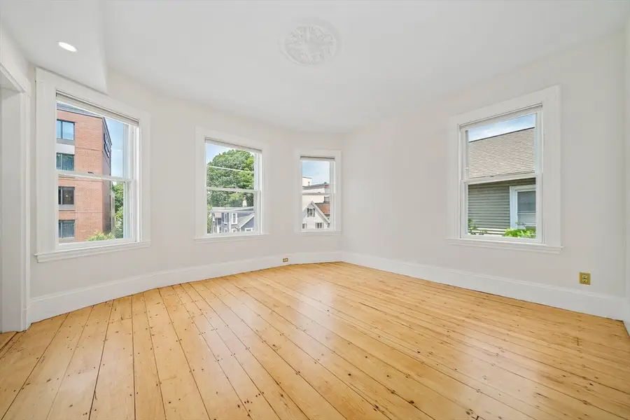 98 Boylston St #2, Brookline, MA 02445 - #3