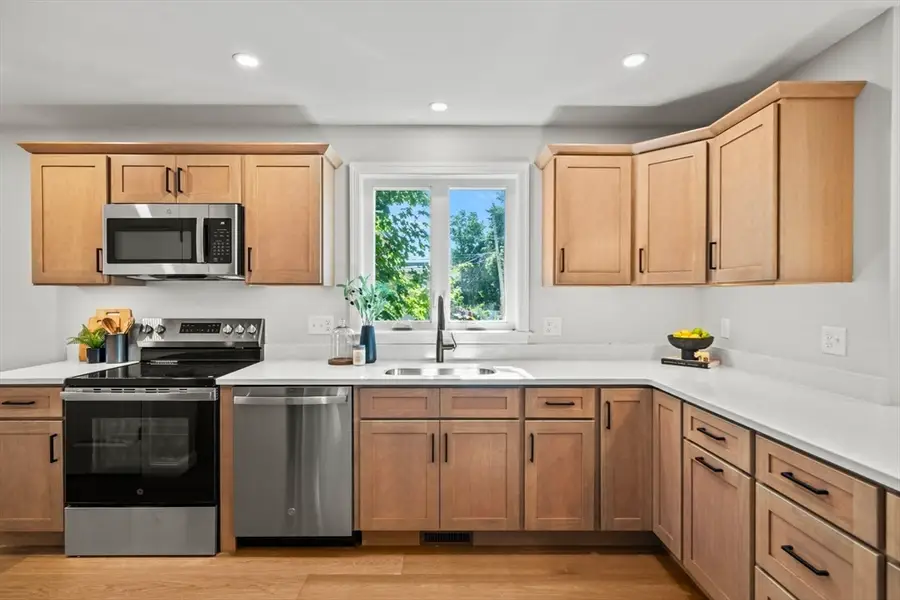 9 4th Ave #9, Haverhill, MA 01830 - #3