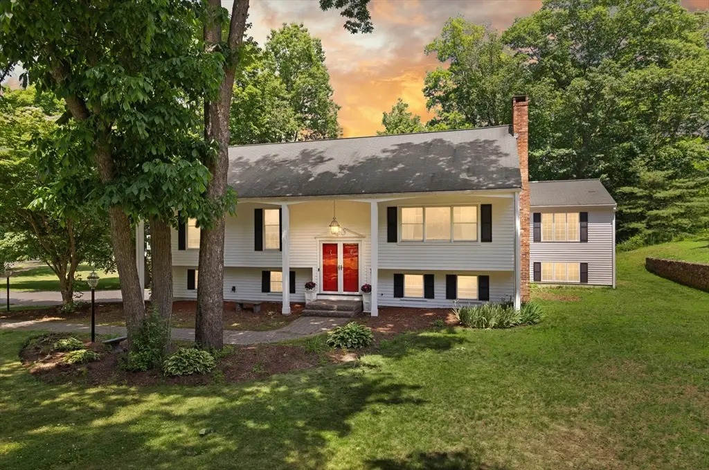 4 Pentucket Ln, Danvers, MA 01923 - #1