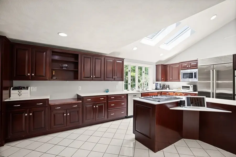4 Pentucket Ln, Danvers, MA 01923 - #3