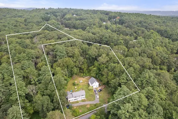 70 Spring St, Hopkinton, MA 01748