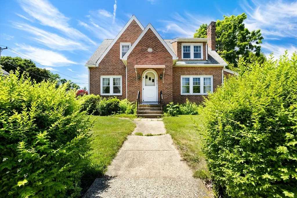 216 Springfield St, Chicopee, MA 01013 - #1