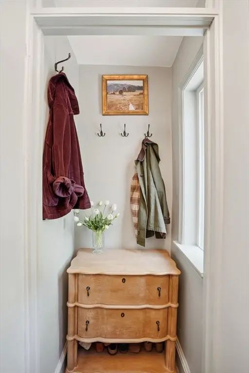4 Short Street Pl, Boston, MA 02129 - #2