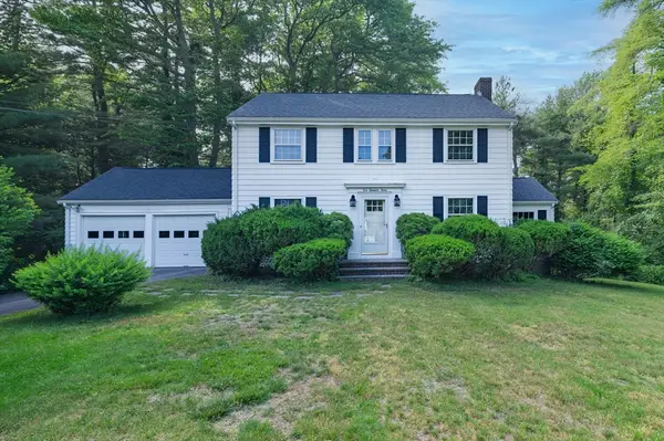 10 Dunster Ln, Scituate, MA 02066