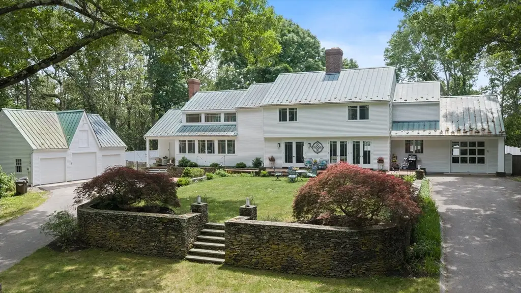 30 Summit Ave, Amesbury, MA 01913 - #1