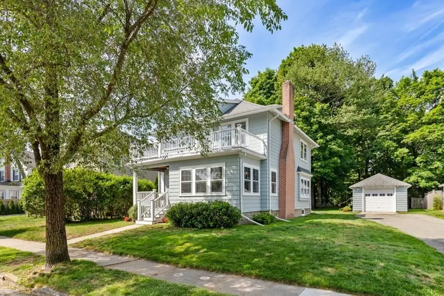 8 Berkeley Street, Reading, MA 01867 - #2