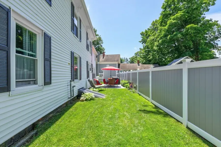 11 High St, West Brookfield, MA 01585 - #2