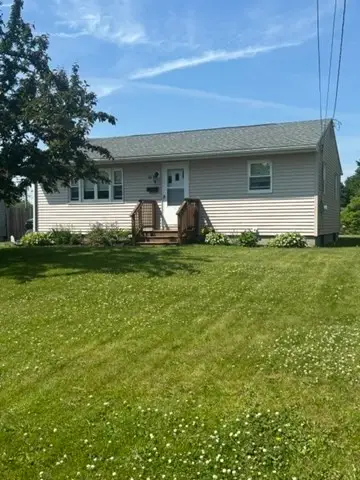 61 Allengate Ave, Pittsfield, MA 01201 - #1