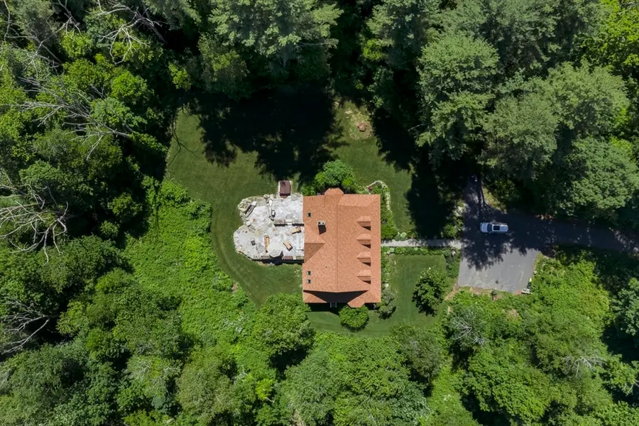 196 Brigham Hill Rd, North Grafton, MA 01536 - #3