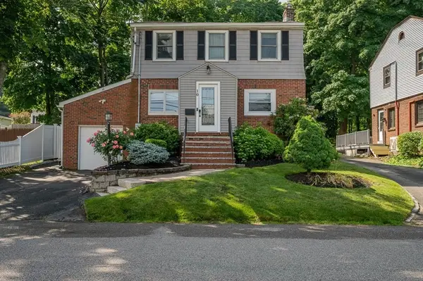 10 Richards Rd, Weymouth, MA 02189