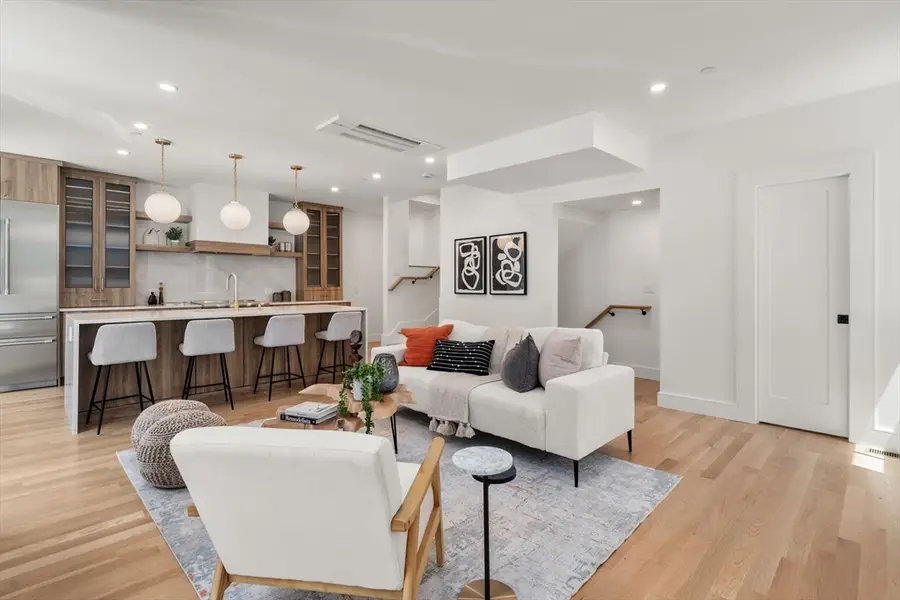 24 Wendell #3, Cambridge, MA 02138 - #2