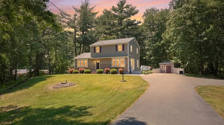 116 Elm St, Halifax, MA 02338 - #2