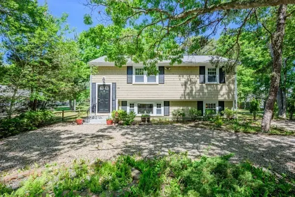 19 Maine Avenue, West Yarmouth, MA 02673 - #1