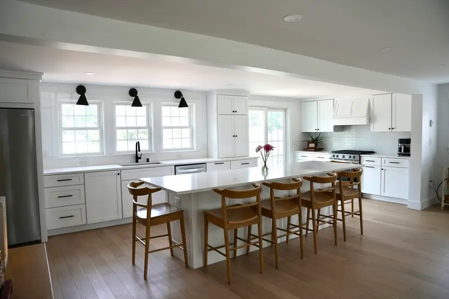 86 Abigail Adams Cir, Weymouth, MA 02191 - #2