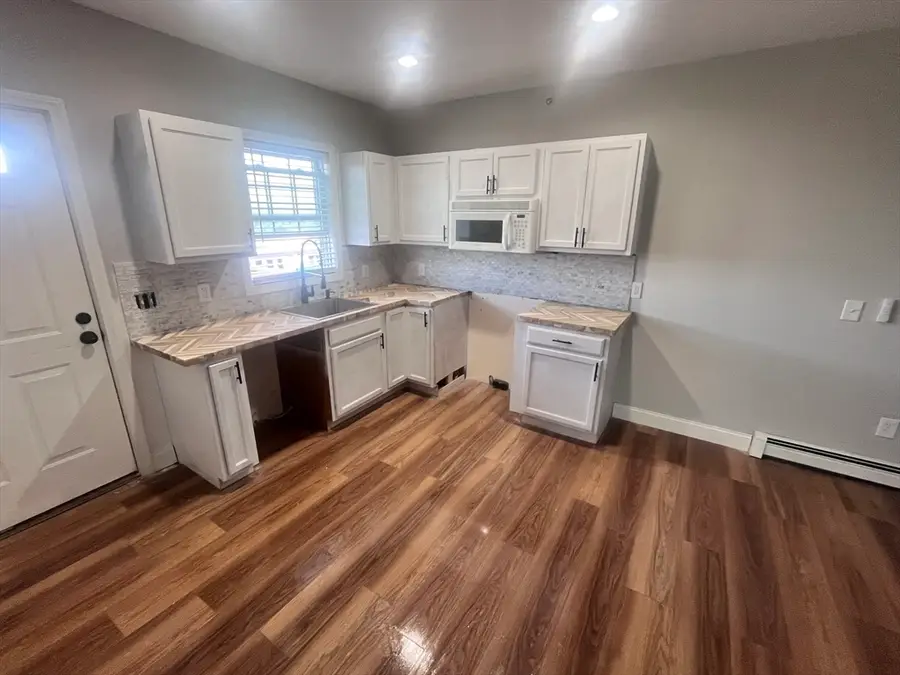 131 Stewart #3B, Fall River, MA 02720 - #2