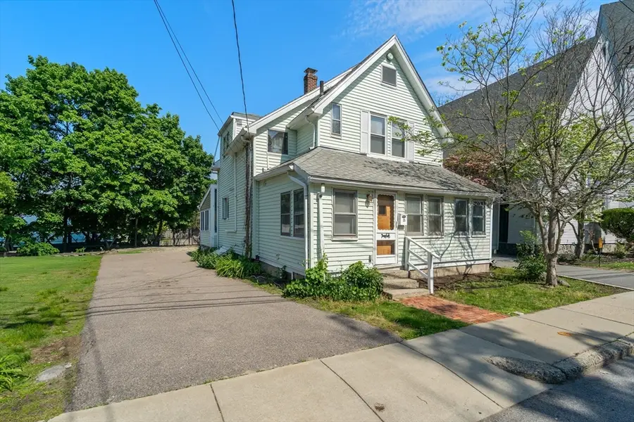 25 Curve St, Newton, MA 02465 - #3