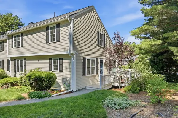 78 Macintosh Ln #78, Boxborough, MA 01719