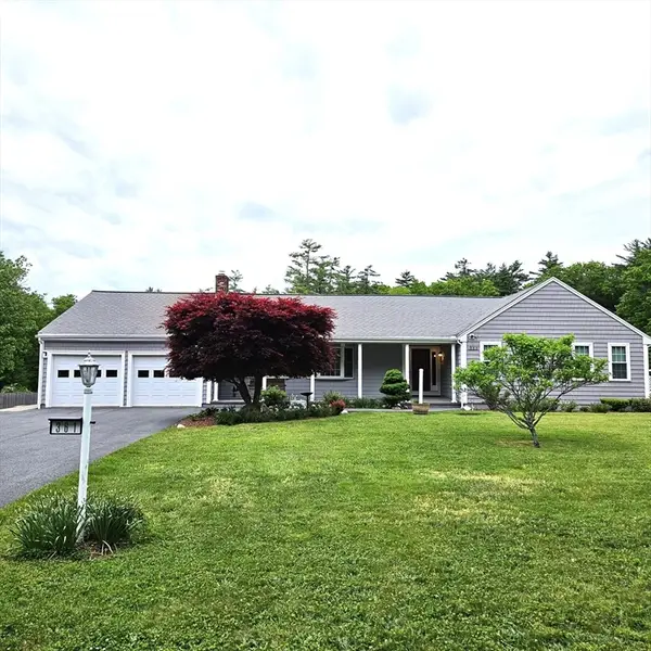 361 County Road, Hanson, MA 02341